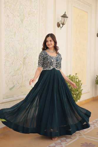 Elegant Aura Gown